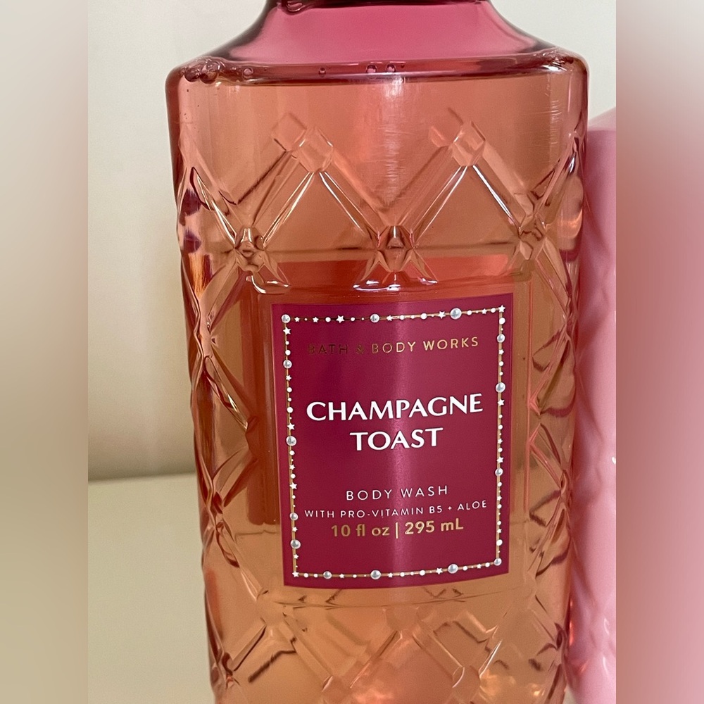 Bath & Body Works Champagne Toast Body Wash & Lotion Full Size Set with Tote Bag - Picture 8 of 12